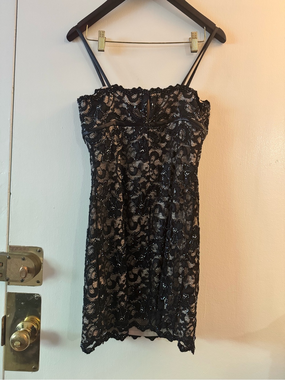 2000s vintage Basix II Black Lace Spaghetti-Strap beaded Evening Dress Size 6 - Picture 4 of 4